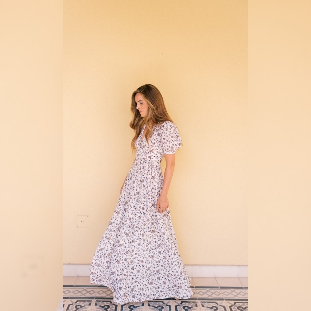 Gal Meets Glam Millie Maxi Dress